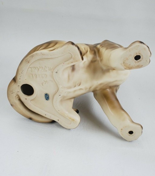 Midcentury M. Takai Porcelain Cat Life-Size Lifelike Signed 7-1/2" Kitten - Picture 4 of 9